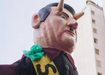 “Reimagining Politics: Positive Shifts in Perception and Practice”