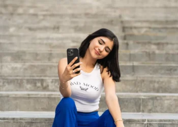 “The Irreplaceable Role of Technology in Our Daily Lives”