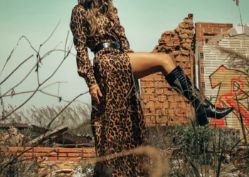 The Unifying Power of Music: Breaking Barriers, Connecting People