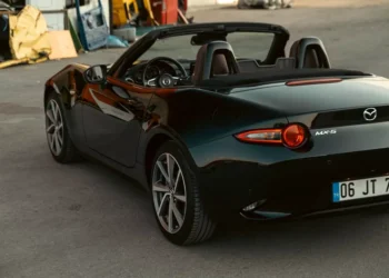 “The Power and Influence of Social Media: Connecting the World”