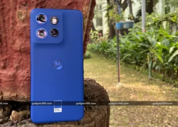 Motorola Edge 50 Neo Review: A Feature-Packed Mid-Range Smartphone