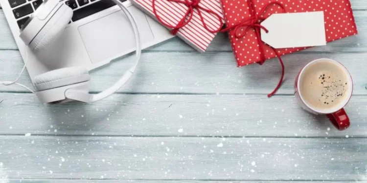 Deck The Halls With L&D: Find Magical Musical Wisdom For Corporate Training In Seasonal Songs