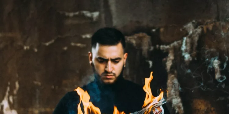 “Shining Examples: Success Stories in Political Leadership”