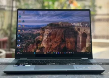 Asus Vivobook 14 Flip (2025) Review: A Versatile 2-in-1 Laptop