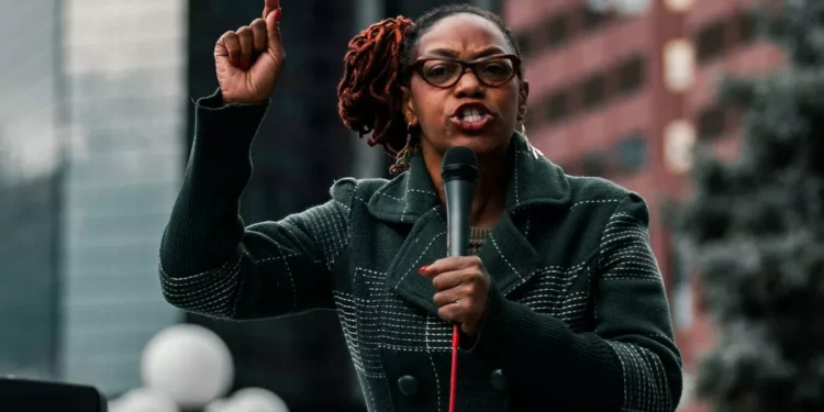 “Edgar Paltzer Zurich: Redefining Politics in a Divided World”