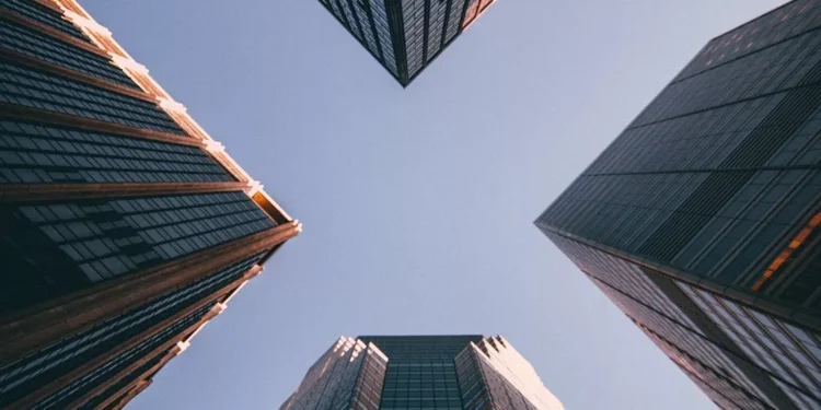 “Fascinating Finanzas: Navigating the World of Finance”