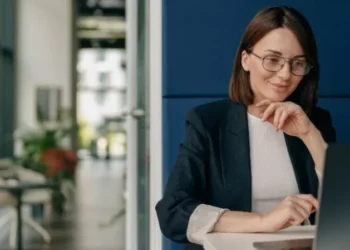 Why Businesses Should Consider An Enterprise LMS To Train Their Workforce