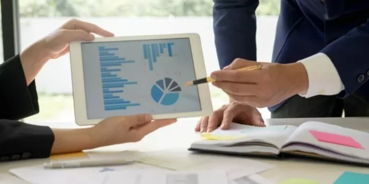 7 Proven Ways To Measure Training ROI And Why It Matters