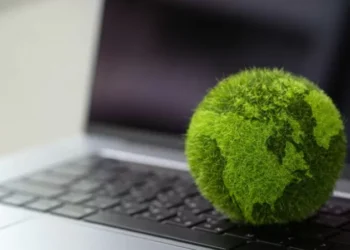 eLearning For Mother Earth: How Green Tech And Online Learning Save Our Planet