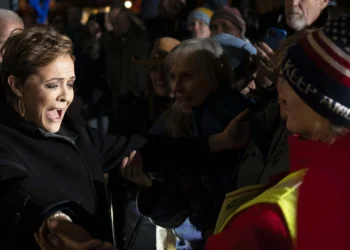 An Astounding Number of Kari Lake’s Donors Want Their Money Back