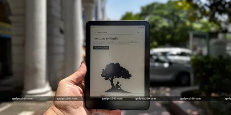 Kindle Paperwhite (12th Gen) Review: The E-reader Champ Is Back