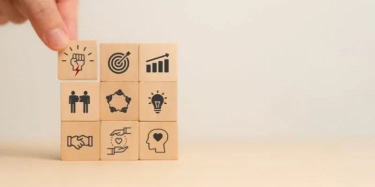 No One Learns Alone: The Untapped Power Of Community In Learning And Customer Success