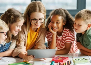 5 Education Trends To Explore In Your Next eLI Guest Post