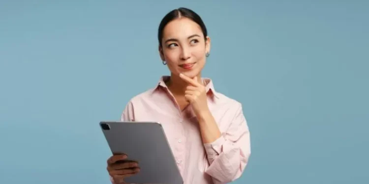 8 Tips To Select The Ideal LMS For Your eLearning Course Format