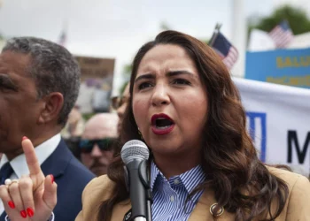 House Democrat Calls on Kristi Noem To Resign Over ICE Lies