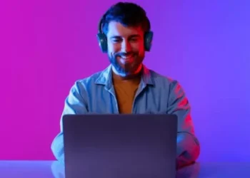 Powerful Ways Gamification Enhances eLearning: 6 Examples