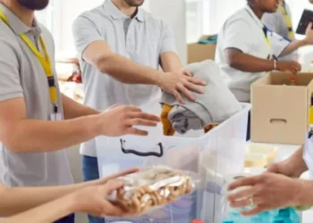 How To Transform Workplace Culture With Volunteering