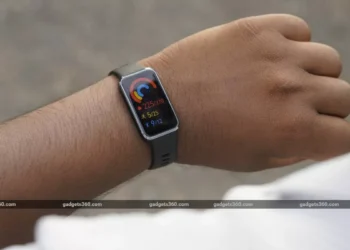 Huawei Band 10 Review: Smart Choice Over a Budget Smartwatch