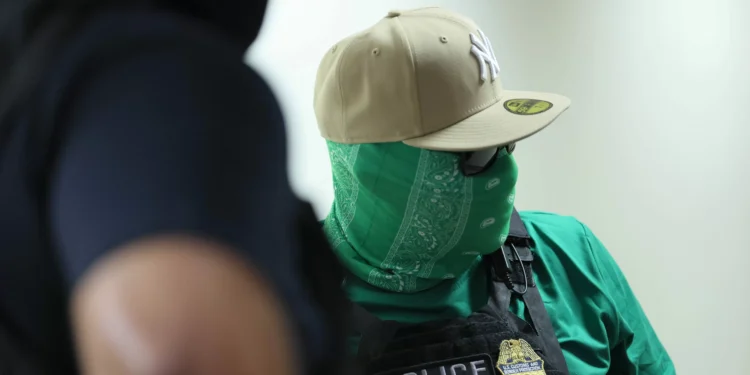 ICE Held an NYC Child Incommunicado at Secret Hotels, Then Deported Him