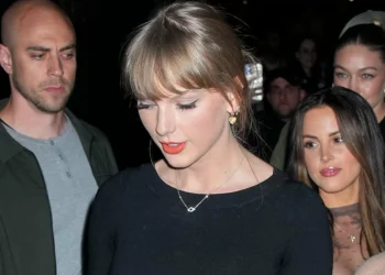 Taylor Swift Announces New Music in an Old Favorite Skirt