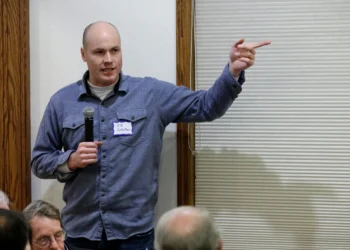 Amid DSCC Pressure, Democratic Populist J.D. Scholten Exits Iowa Senate Race