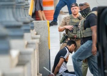 ICE Targets App Delivery Drivers — and the Tech Giants They Work for Stay Silent