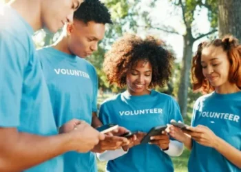 10 Questions To Ask When Choosing An LMS For Your Market