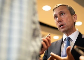 DNC Votes Down “Overwhelming Popular Position” Calling for Arms Ban to Israel