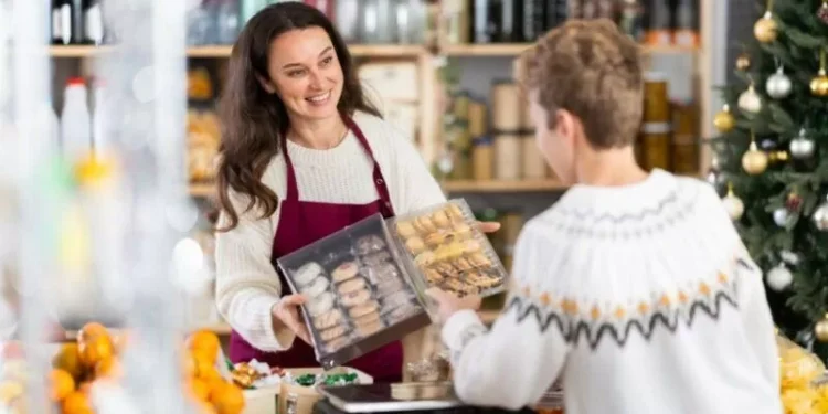 Holiday Onboarding: Welcoming Seasonal Employees During The Festive Season