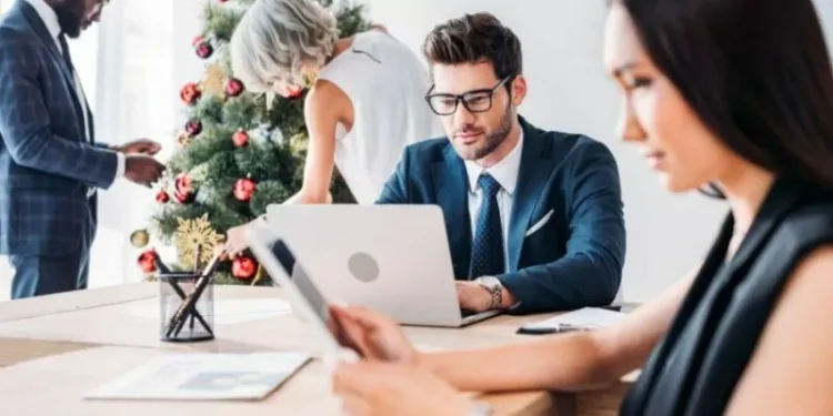 Bringing The Cheer In Learning: Festive eLearning Content Ideas For L&D Teams