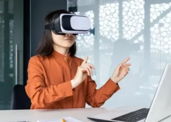 What Moving A Classroom To An Online Simulation Taught Us About Learning