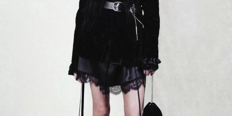 Ann Demeulemeester Pre-fall 2026: Different Muses