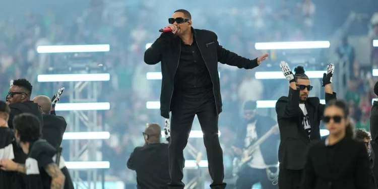 Will Smith Asks to Toss Tour Violinist’s ‘Absurd’ Sexual Harassment Lawsuit