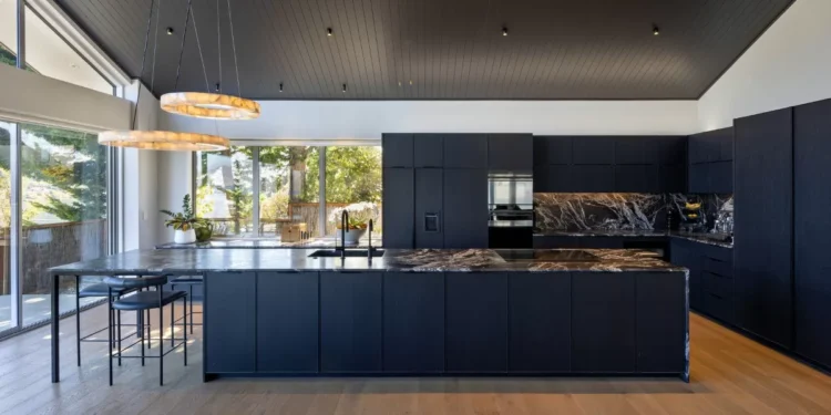 German Kitchens Create a Sleek Kitchen Design, Perfect for Entertaining