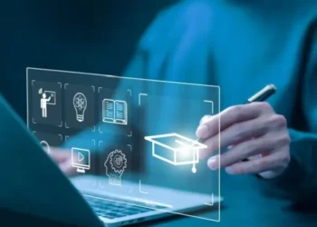 5 Hybrid And Blended Learning Formats For 2026: What Top CLOs Are Implementing Now