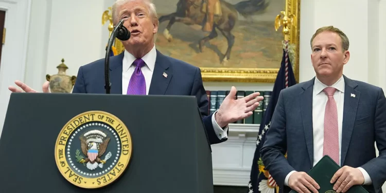 Obama, Dem leaders slam Trump for repeal of EPA climate finding