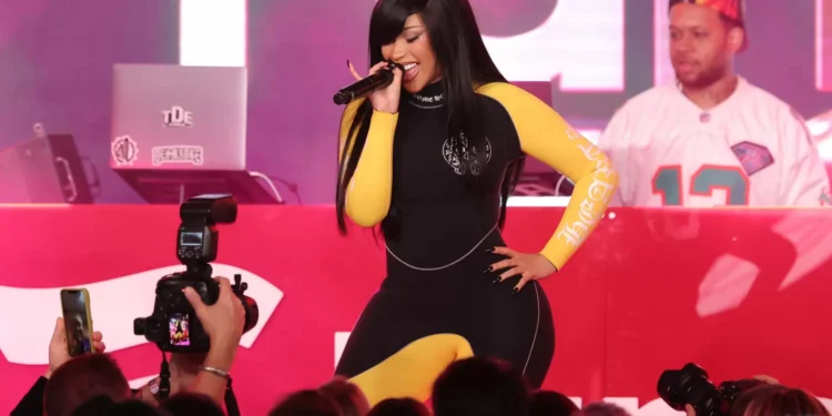 Cardi B Takes a Tumble Off Chair Mid-Performance at Little Miss Drama Show in Las Vegas