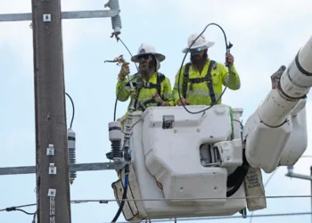 Grid reliability projected to decline as data centers drive demand, watchdog says